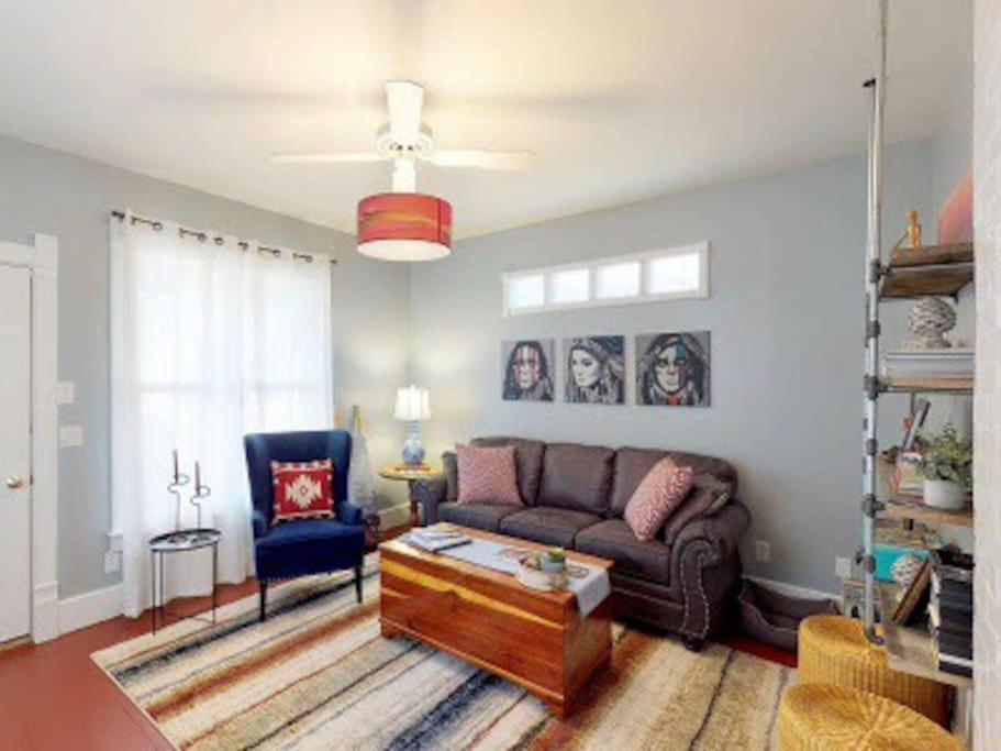 The Blue Bungalow Montrose Bagian luar foto